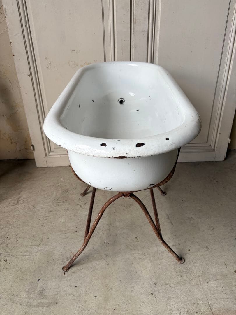 ベビーバス　ホーロー　アンティーク