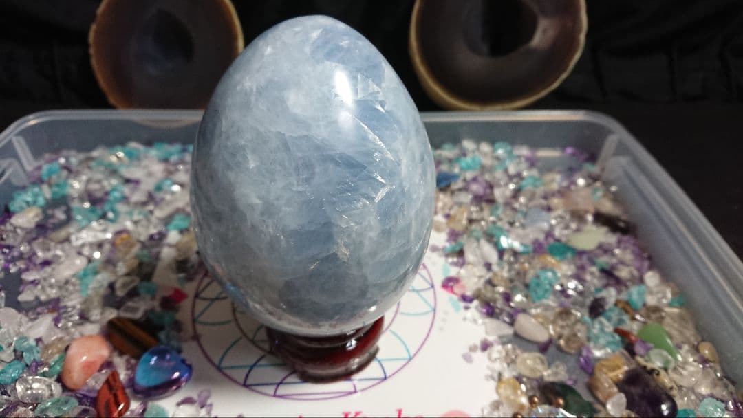 5Aセレスタイト 卵形 マダガスカル産 天空や天使の休息をイメージさせる幸運の石