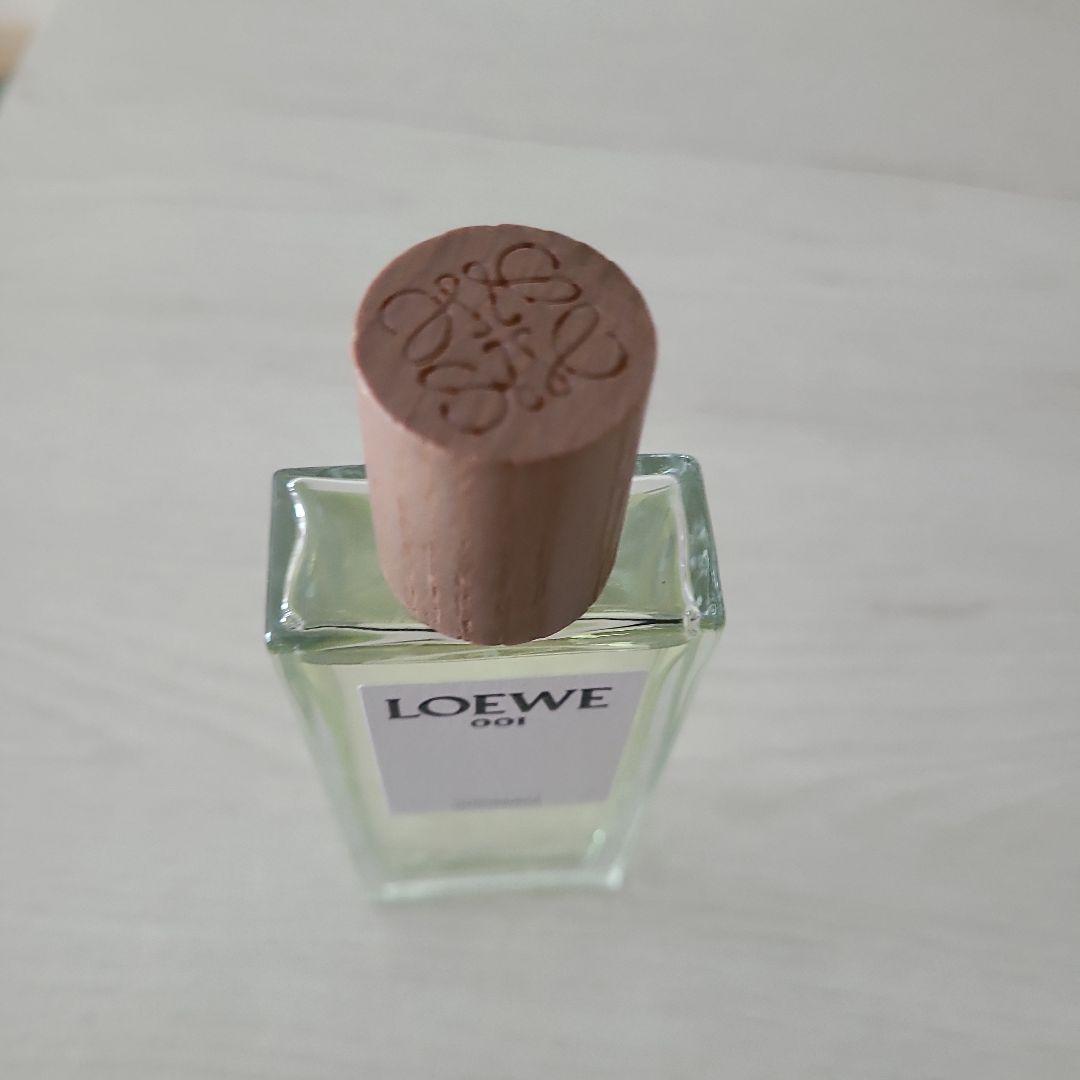 ロエベ 001 ウーマン オードパルファム スプレー 50ml　正規品