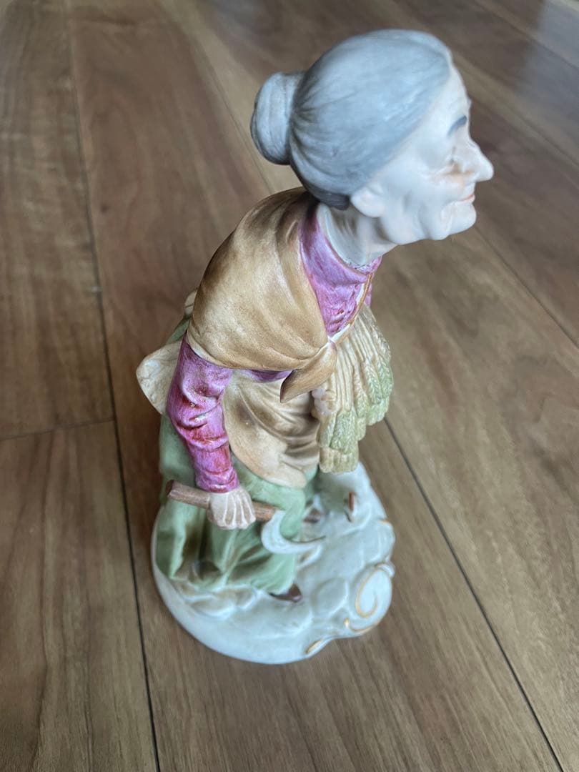 陶器　置物　老婆