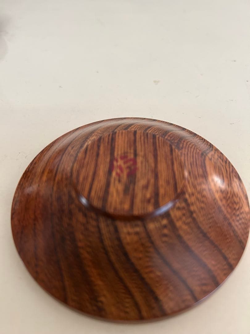 萩焼と本郷焼【閑山窯】の湯呑みと欅の茶托セット