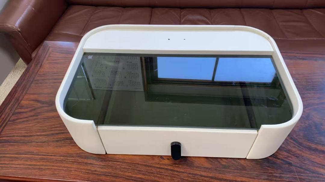 ホワイトモダンドレッサー ガラス天板付き訳あり品写真をご確認J207-60-04