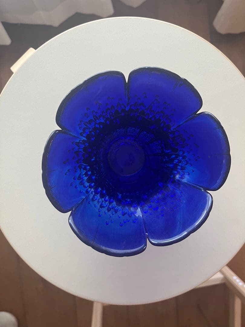 Lasisepat 社のヴィンテージ　フラワーベース