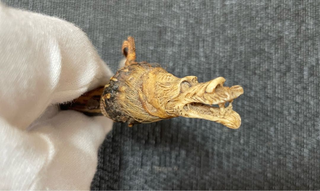 龍　根付　天然素材　縁起物　時代物　古美術品 繊細彫刻　レア　アンティーク