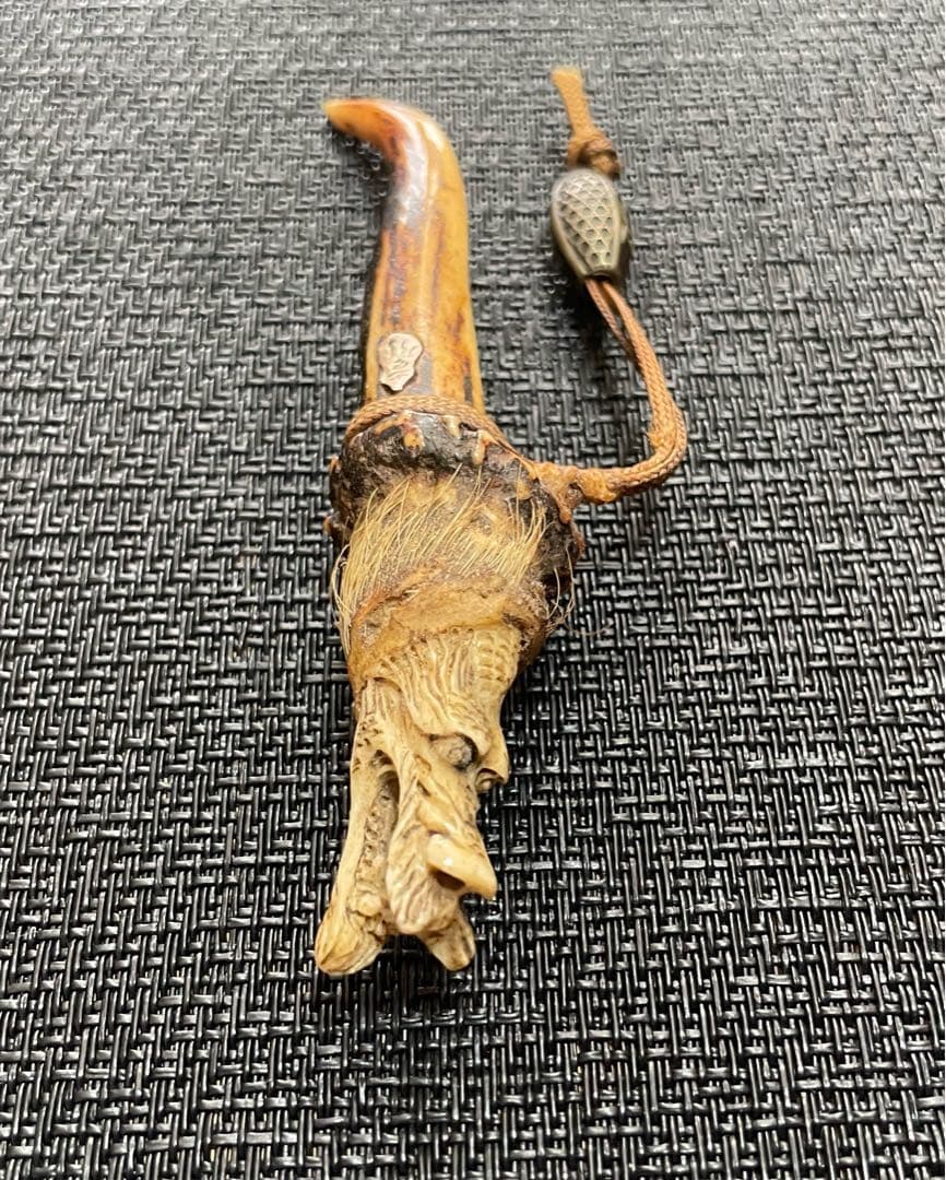 龍　根付　天然素材　縁起物　時代物　古美術品 繊細彫刻　レア　アンティーク