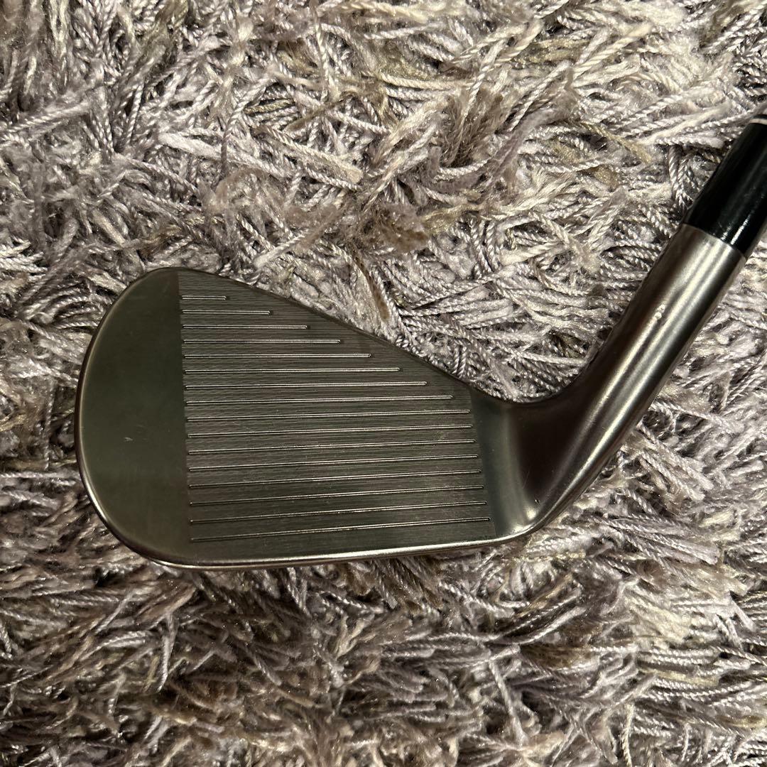 限定！スリクソンzxi5アイアンブラッククロム