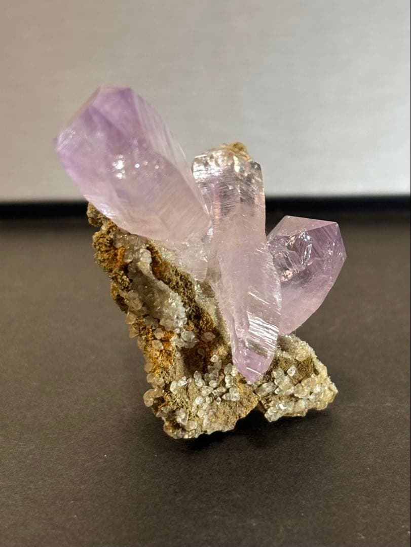 ベラクルスアメジスト　クラスター　29g 母岩付き　天然石