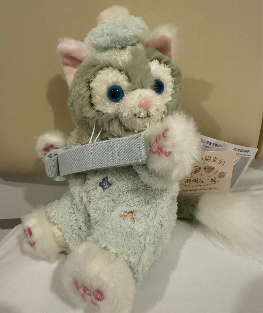 上海ディズニー　カーテンホルダー　3体セット売り