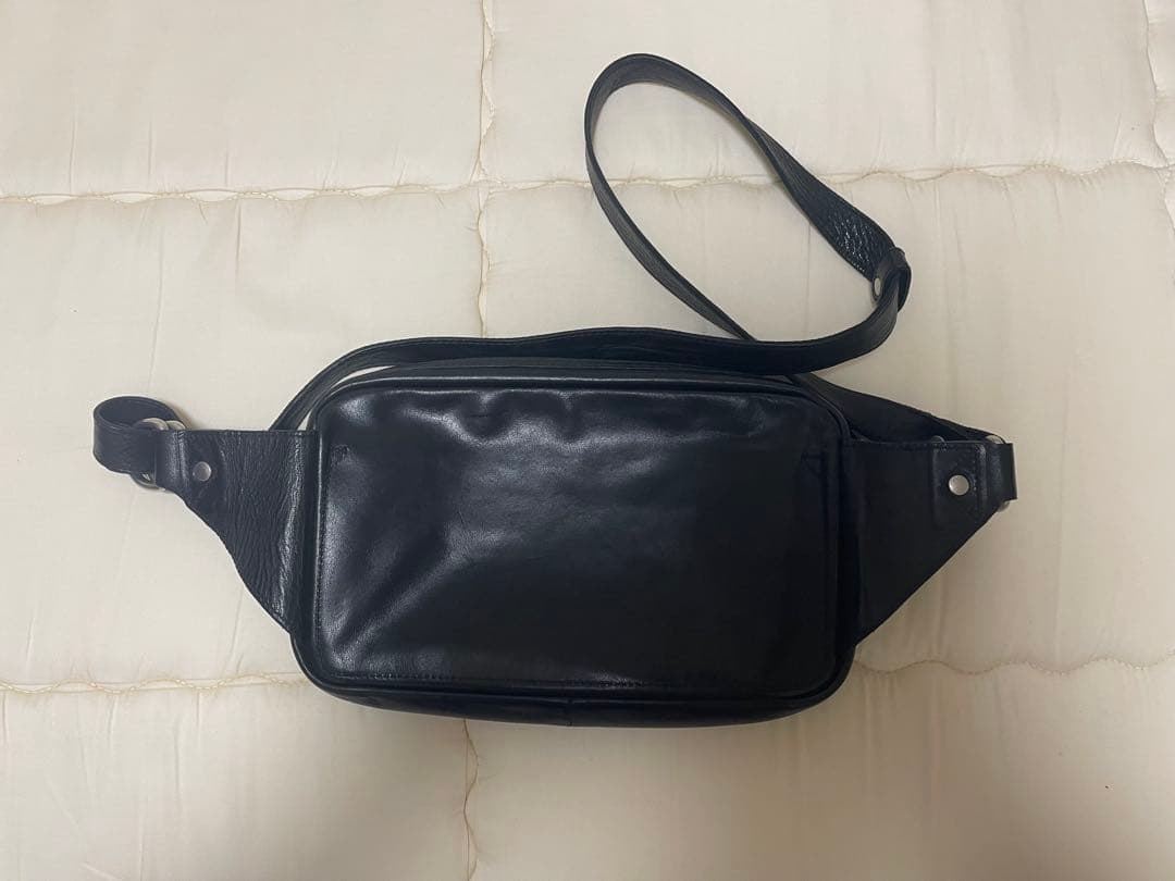 ganzo ボディバッグ