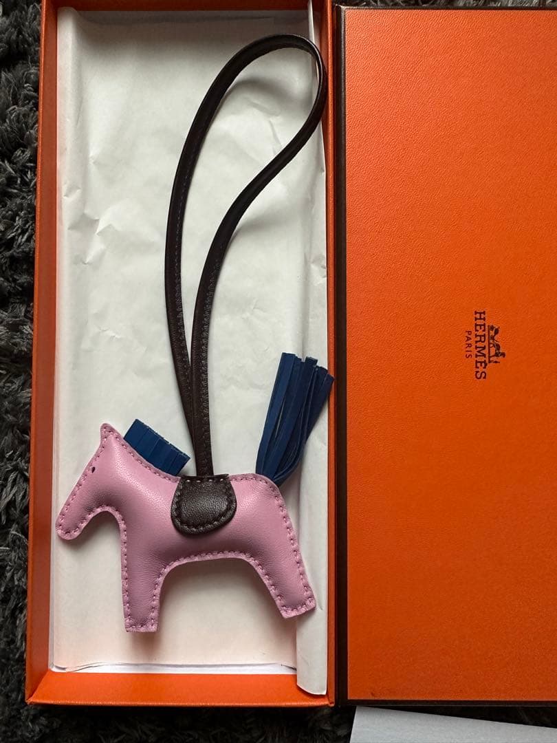 新品未使用【Hermes】ロデオ チャーム PM