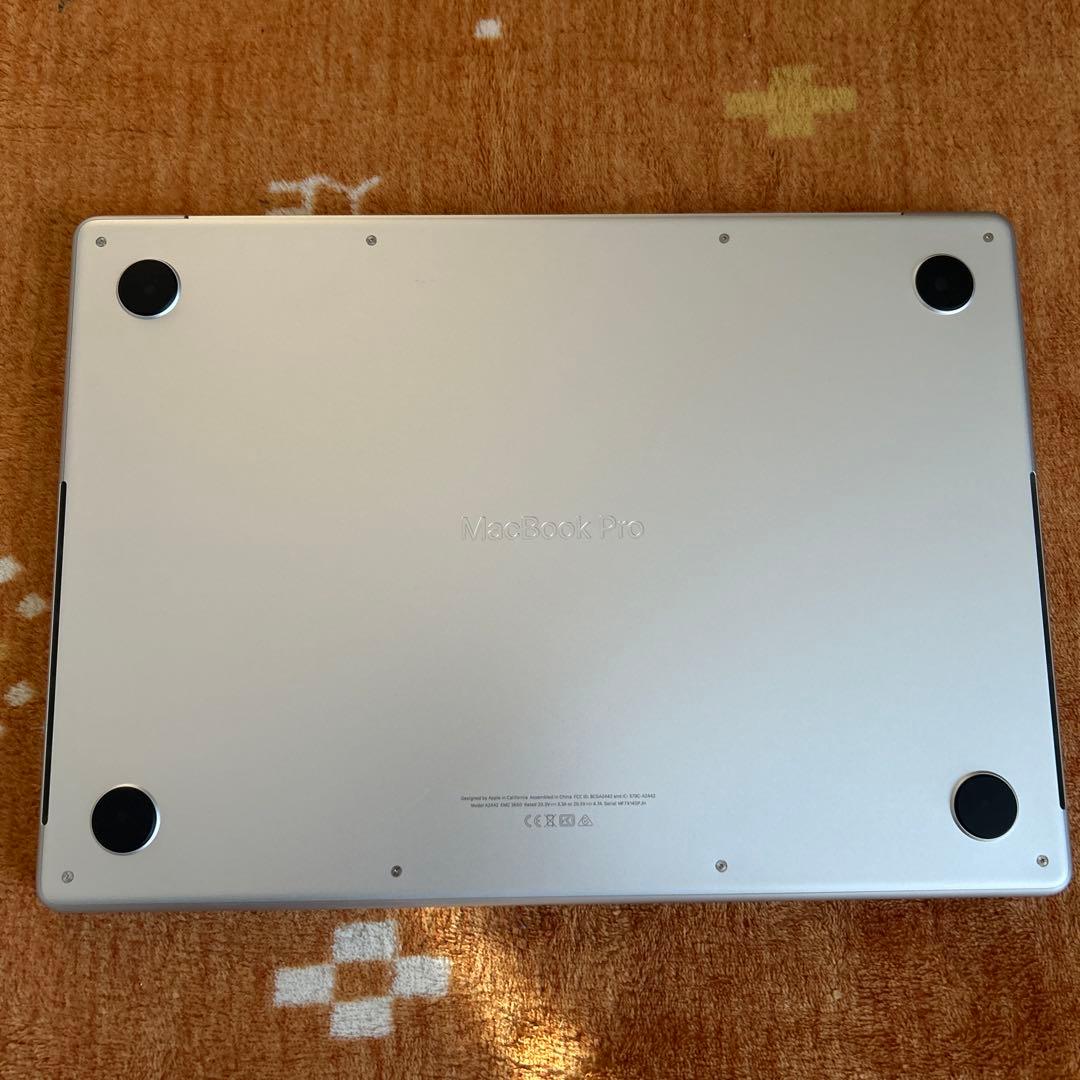 極美品MacBookPro 2021 14インチM1 16/500GB