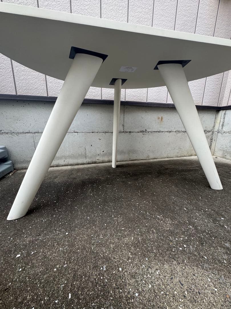 フランフラン　ダイニングテーブル　エルヴェダイニングテーブル