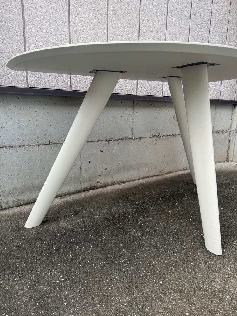 フランフラン　ダイニングテーブル　エルヴェダイニングテーブル