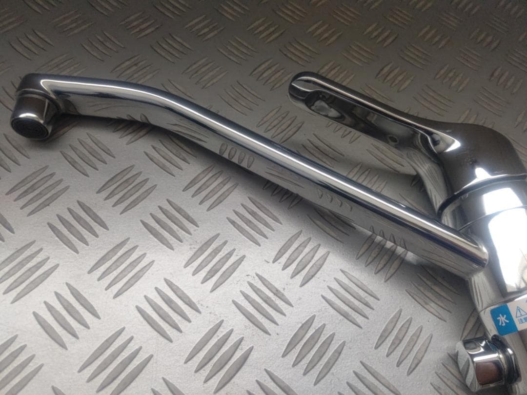 INAX シングルレバー 分水口付混合水栓 一般・寒冷地対応