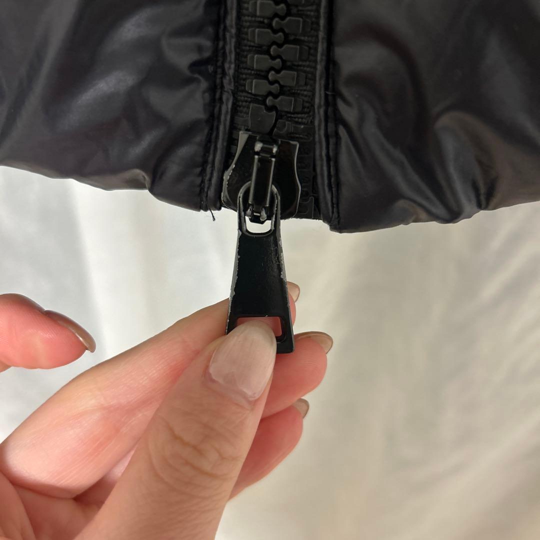 モンクレール ブラックダウンジャケット