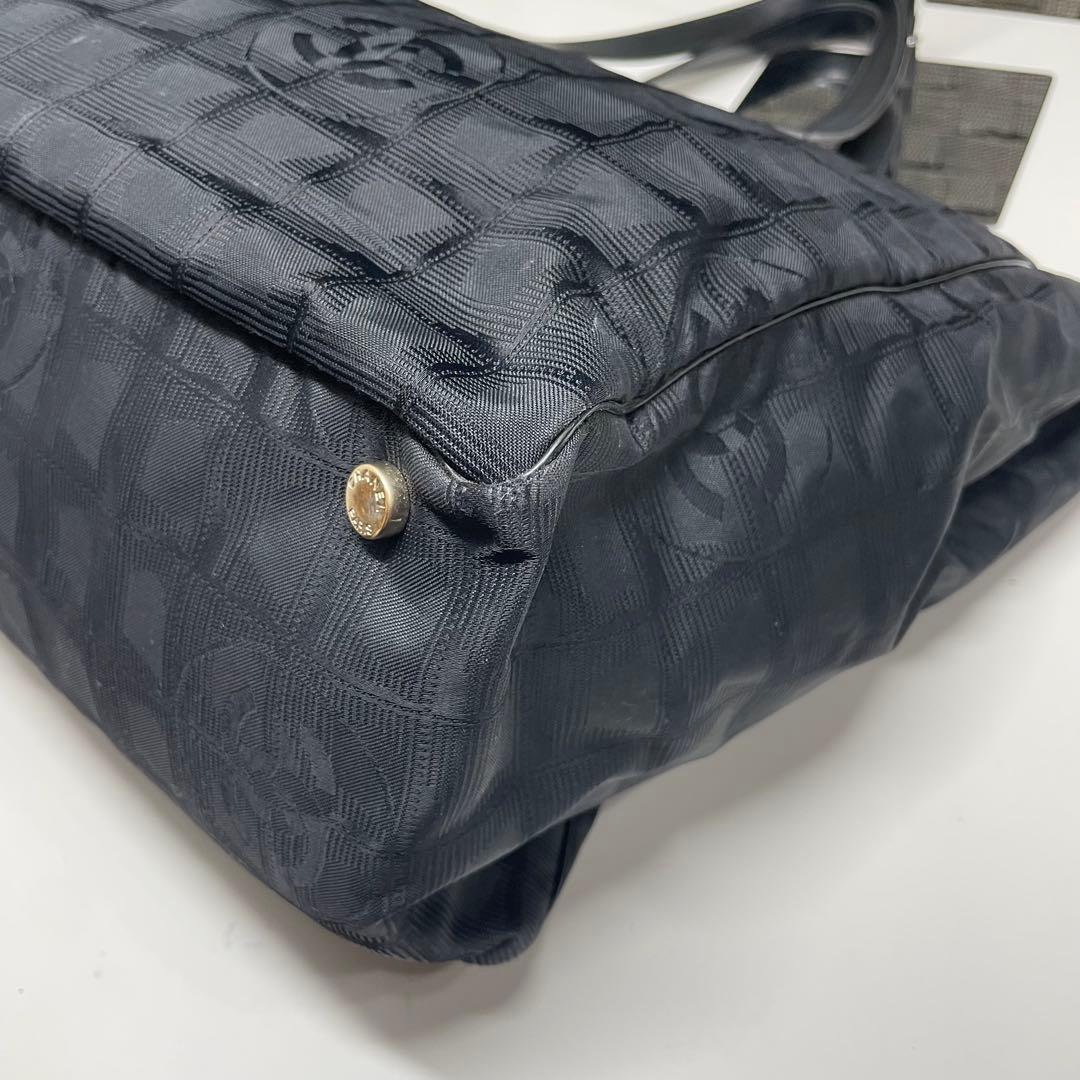 ナ*ョ様 CHANEL ブラック ニュートラベルラインMM トートバッグ