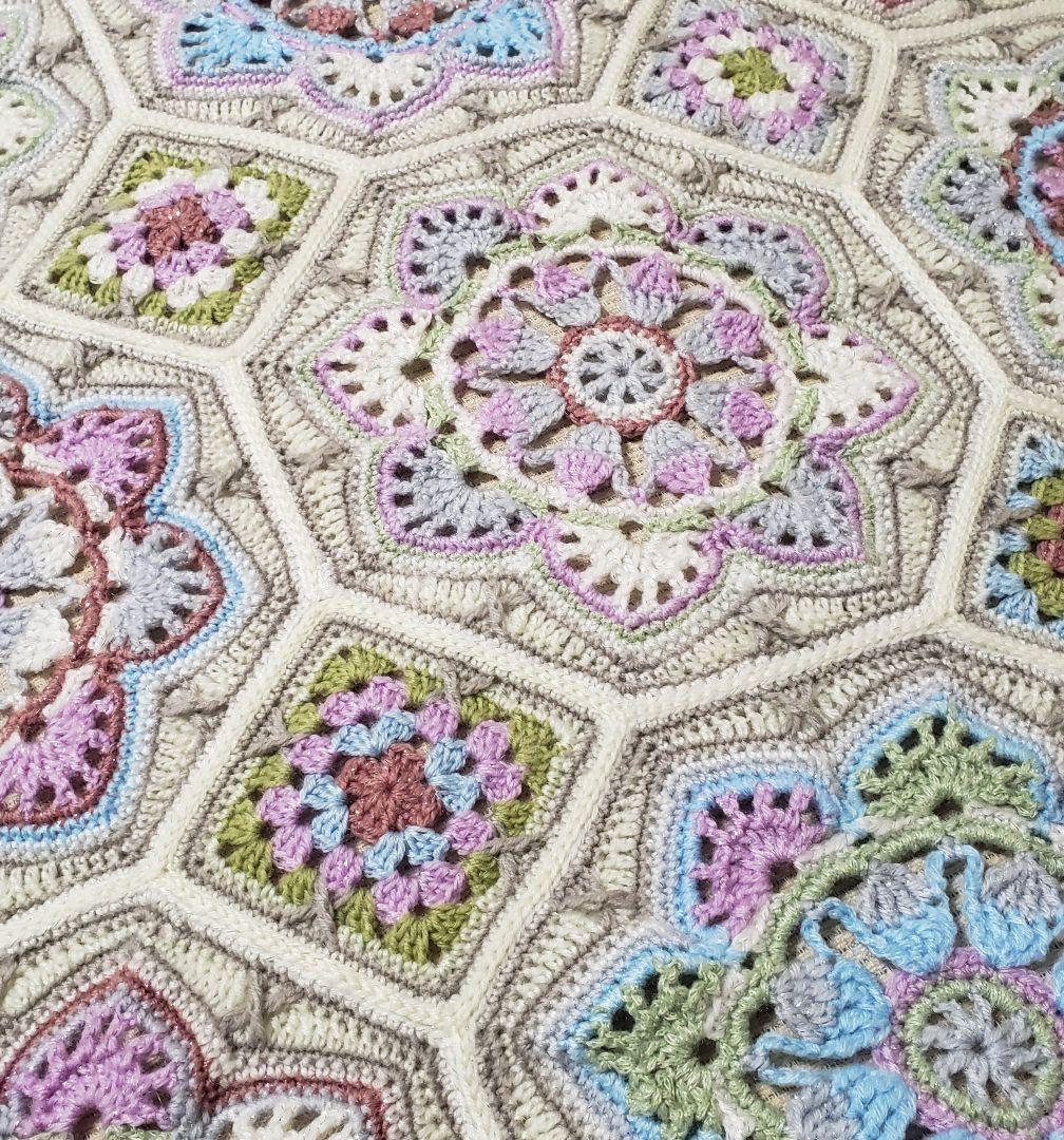 ペルシアンタイル☆マルチカバー　ブランケット　手編み