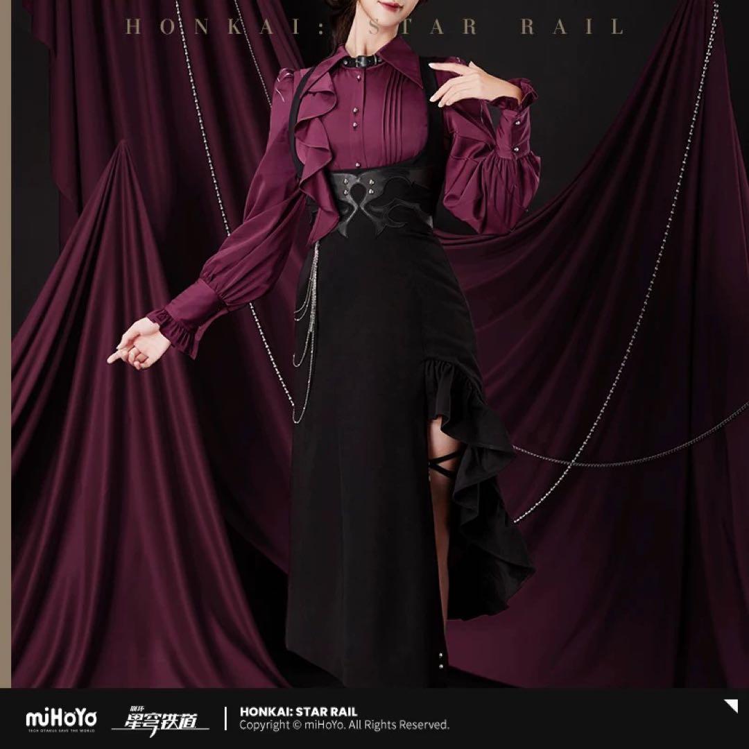 スタレ　カフカ　スカート　イメージファッション