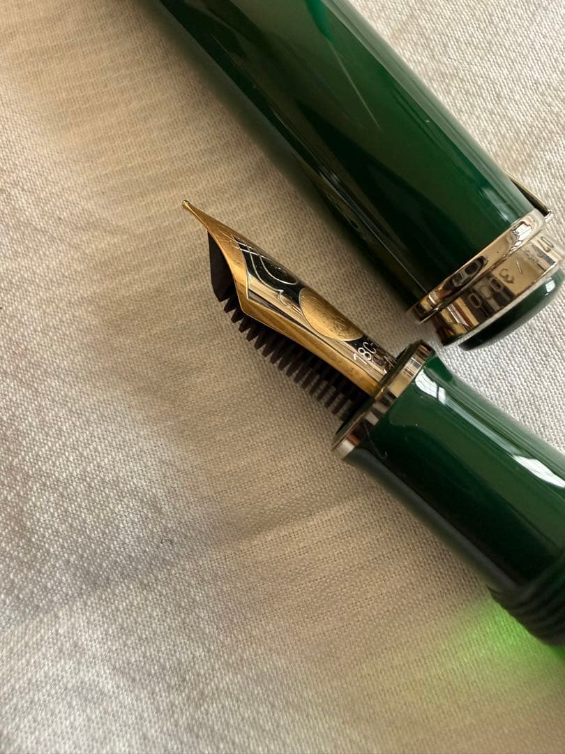 ペリカン万年筆ハンティング未使用品
