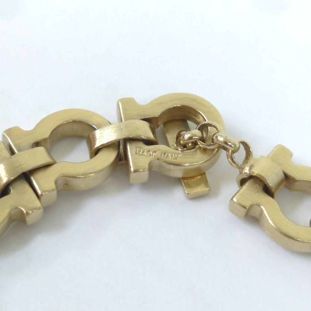 サルヴァトーレフェラガモ ガンチーニ ブレスレット イタリア製