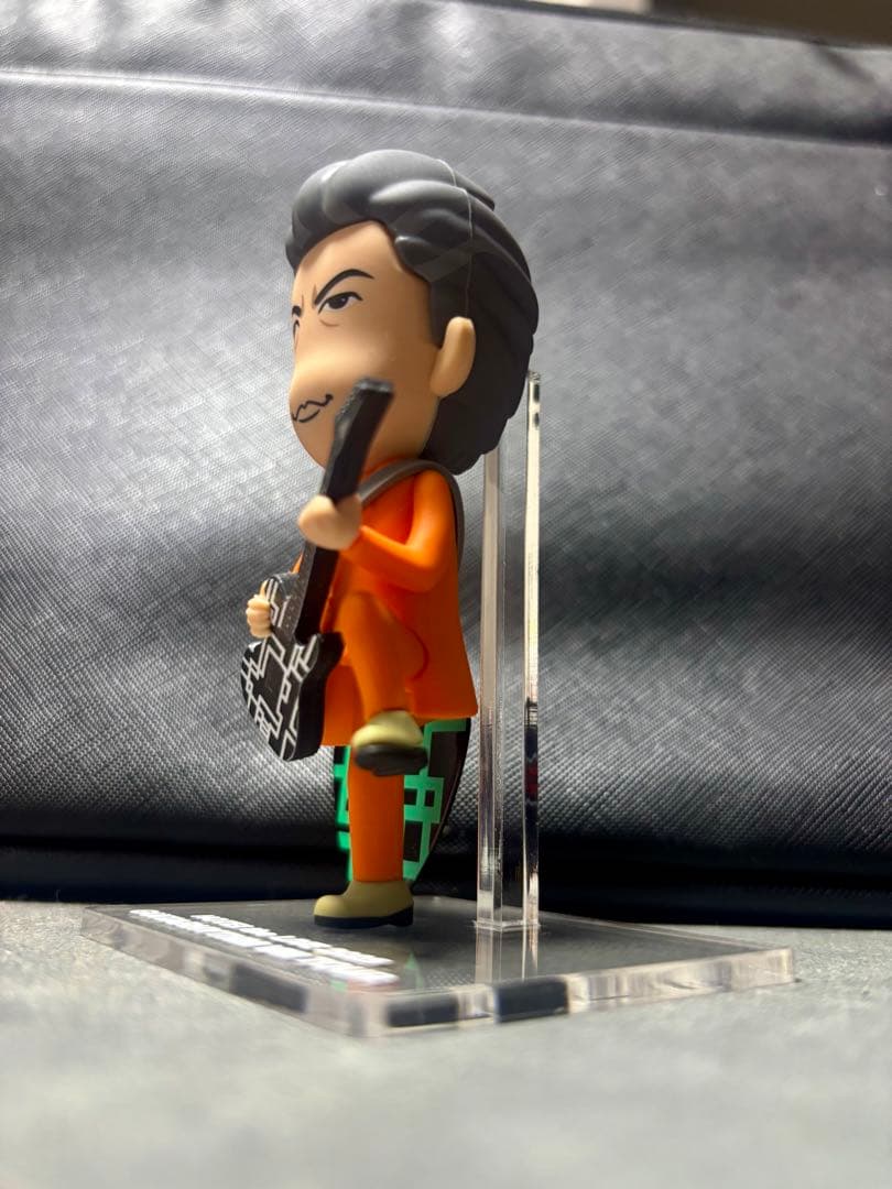 布袋寅泰　フィギュア