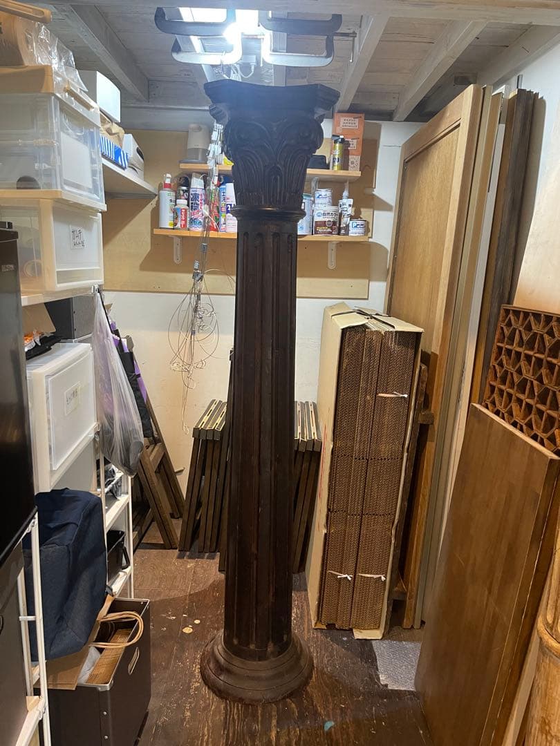 アンティークの柱