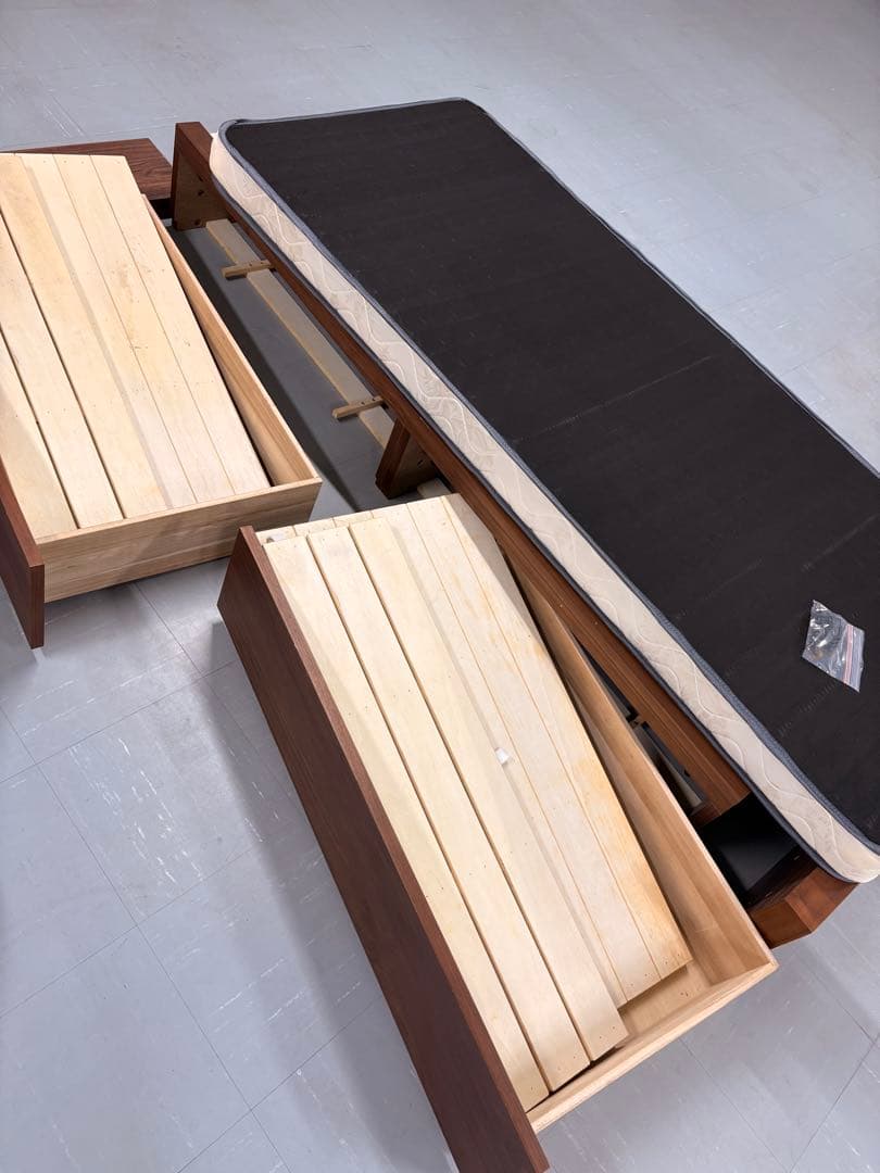 ダークブラウン シングルベッド 引き出し付き