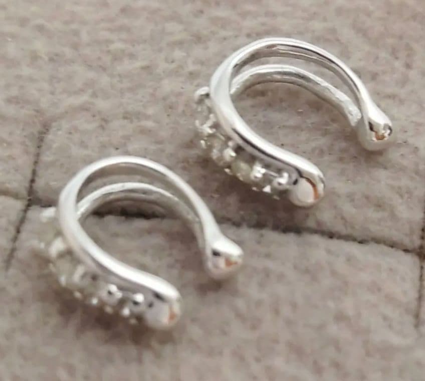 k18WGイヤーカフ ダイヤモンド 0.20ct