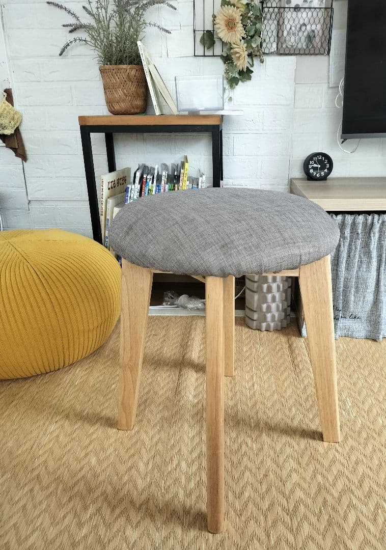 木製脚 ダイニングスツール 1脚　チェア シンプル 省スペース家具 カフェ風