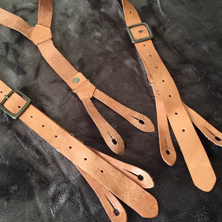 ネストローブ レザーサスペンダー