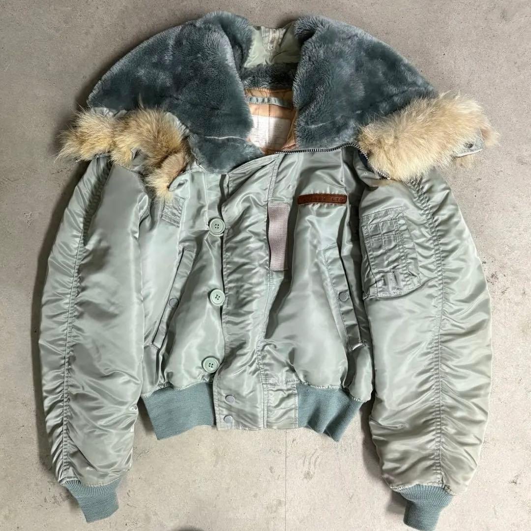 90s AVIREX アヴィレックス　 n-2b y2k 希少カラー シルバー