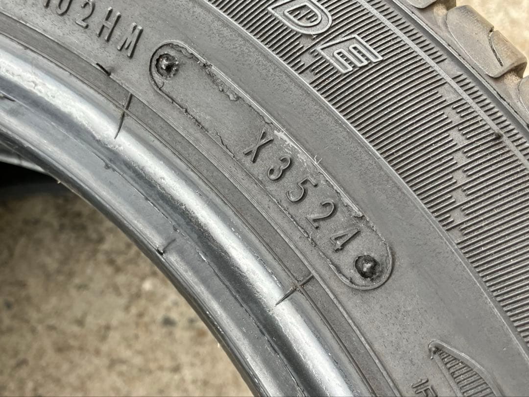 バリ山　ダンロップ　165/60R15 2本