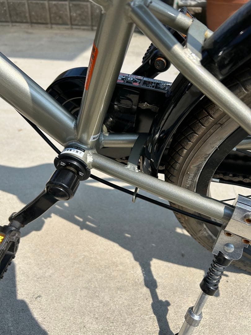 子供用自転車　18インチシルバー　 大阪　引き取り限定