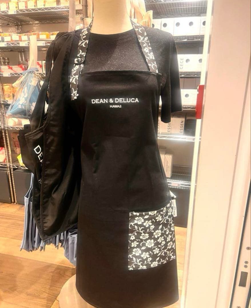 DEAN & DELUCA フラワープリントエプロン