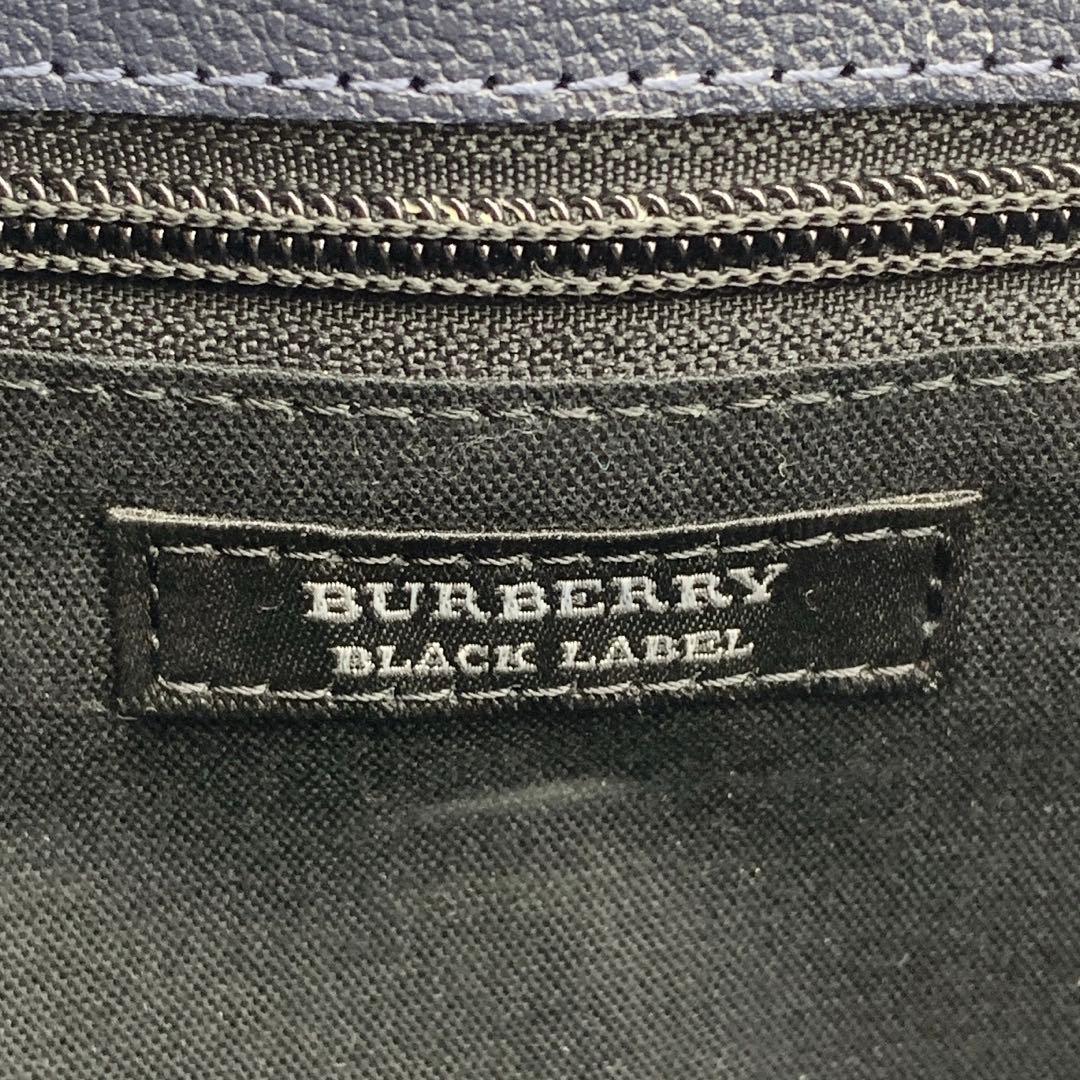 Burberry バーバリーブラックレーベル メッセンジャーバッグ 紺色 レザー