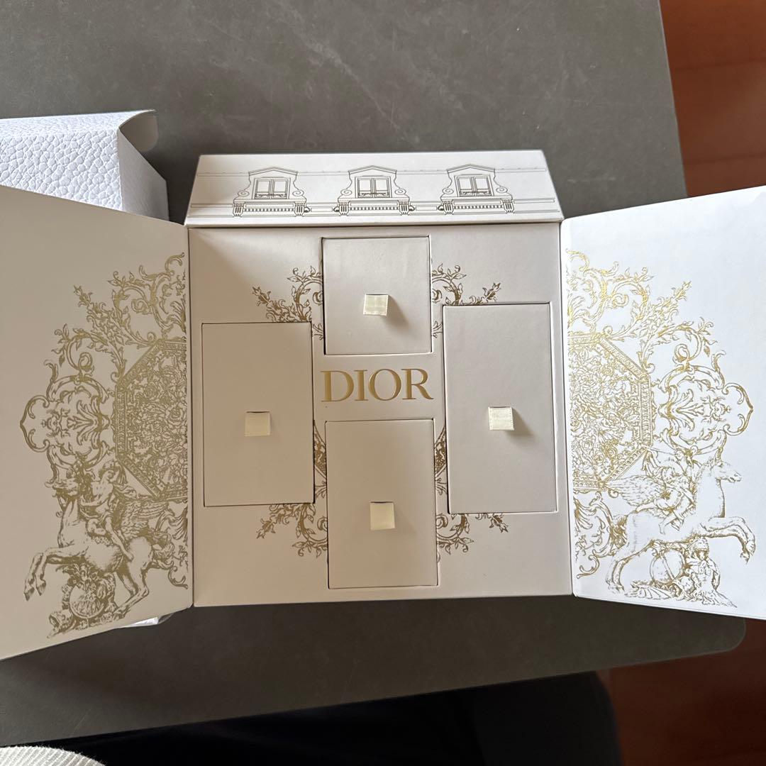 ディオールモンテーニュコフレ