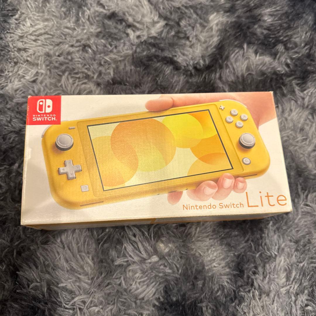 な*み様 Nintendo Switch Lite イエロー 箱付き