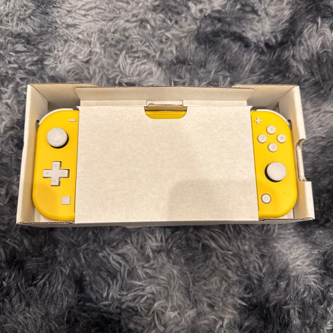 な*み様 Nintendo Switch Lite イエロー 箱付き