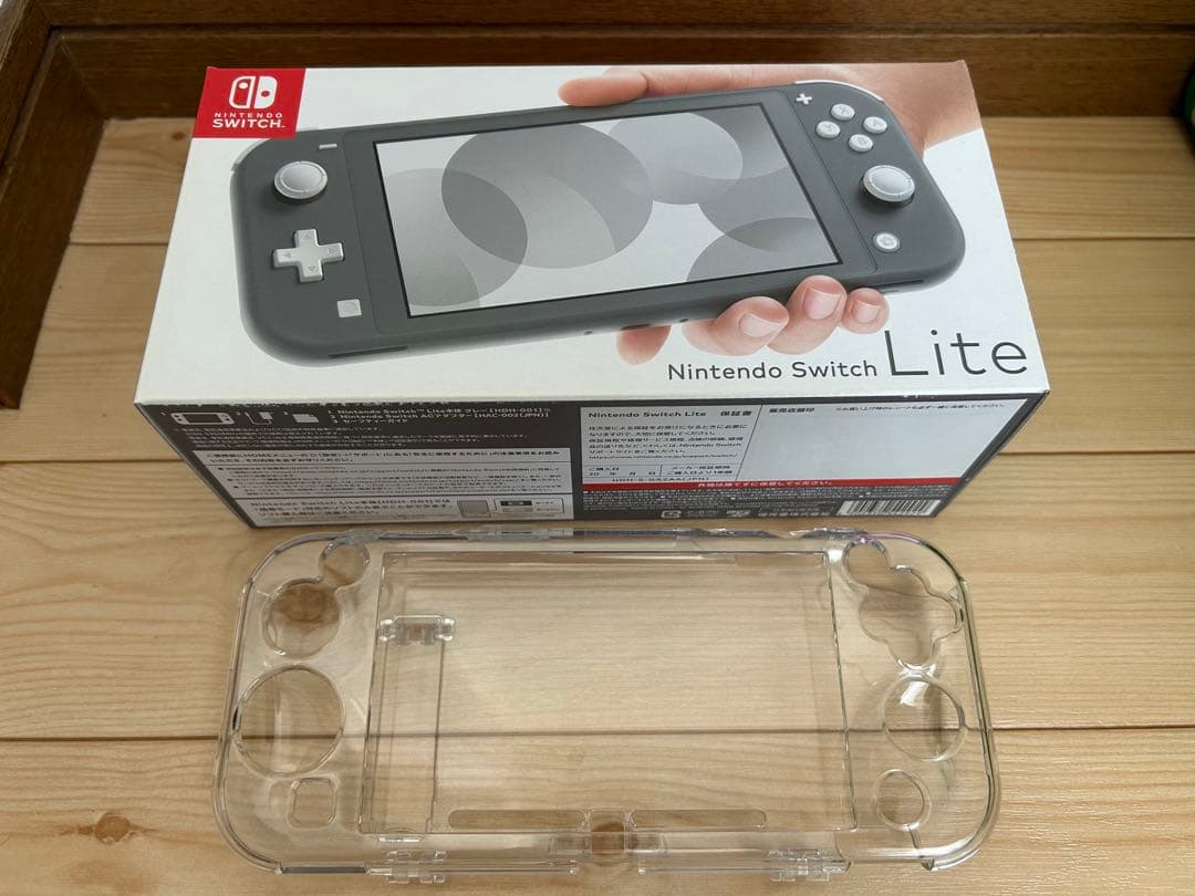 Nintendo Switch Lite グレー 保護フィルム、ハードカバー付