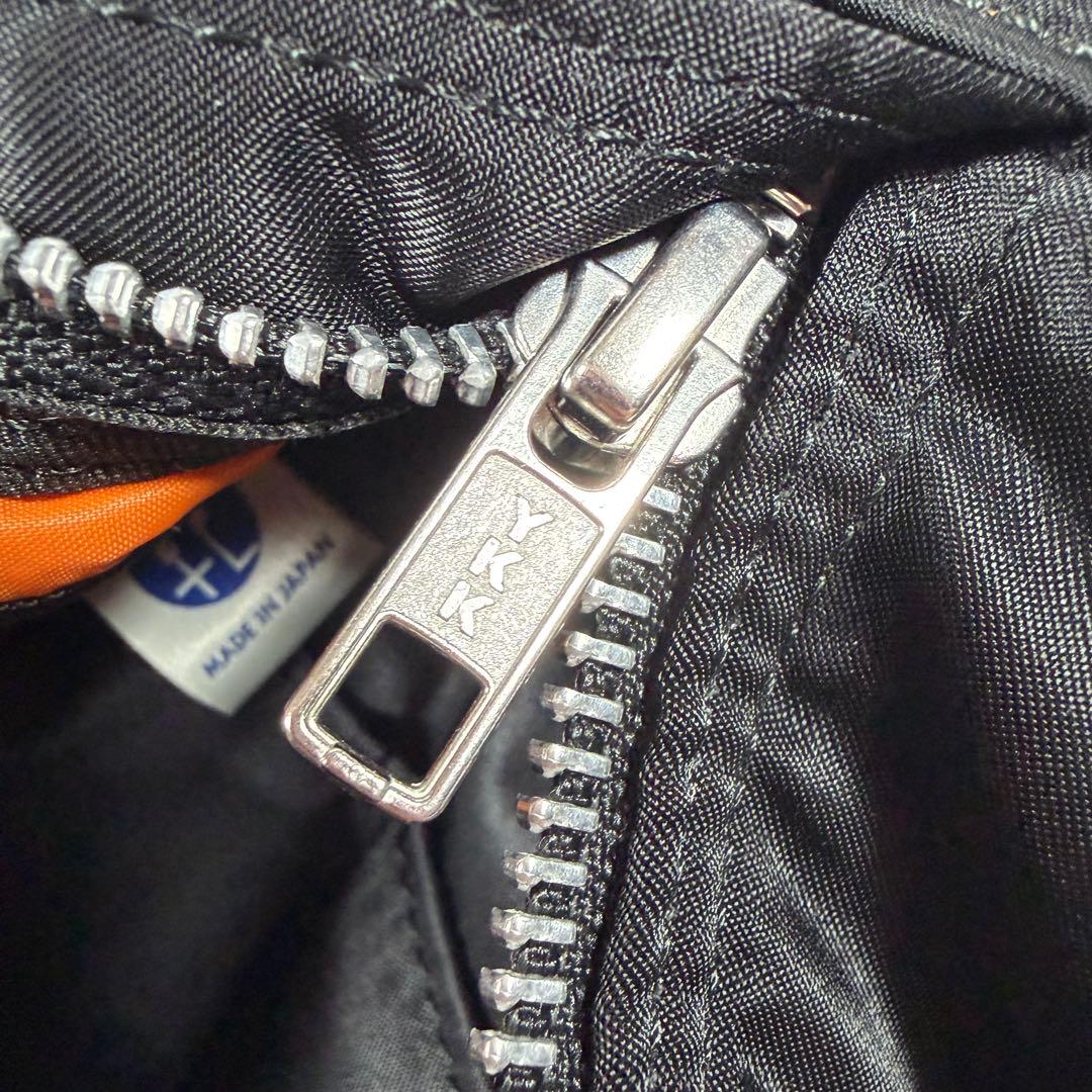 【未使用に近い】ポーター　ボディバッグ　ナイロン　タンカー　ブラック　メンズ