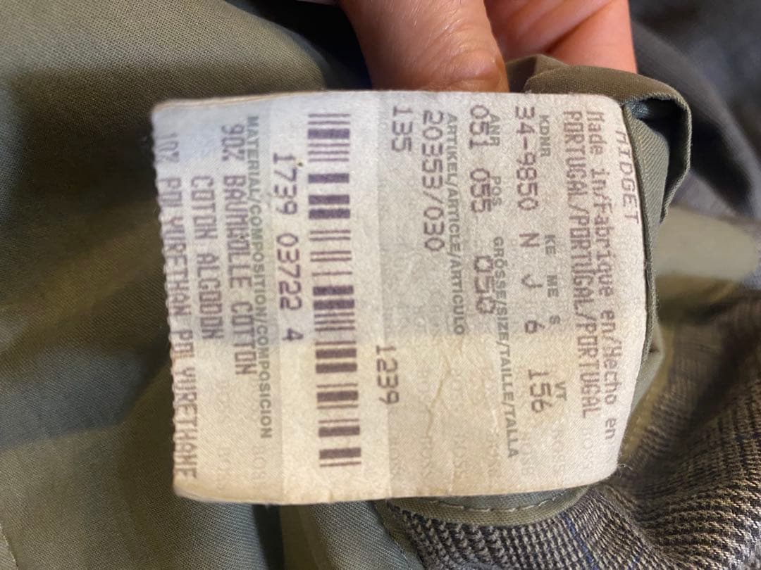 期間限定値下げ中！HUGO BOSS グレー トレンチコート