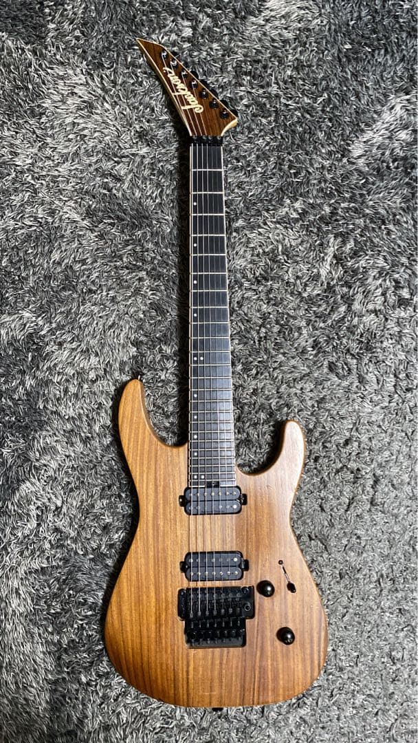 Jackson Pro Series Dinky DK7(7弦)