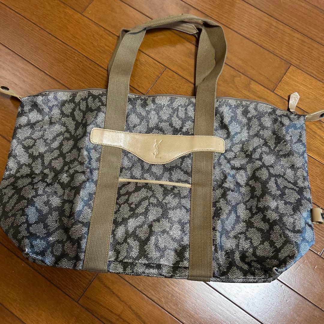 美品　２点　イヴサンローラン ボストンバッグ クラッチバッグ ジラフPVC