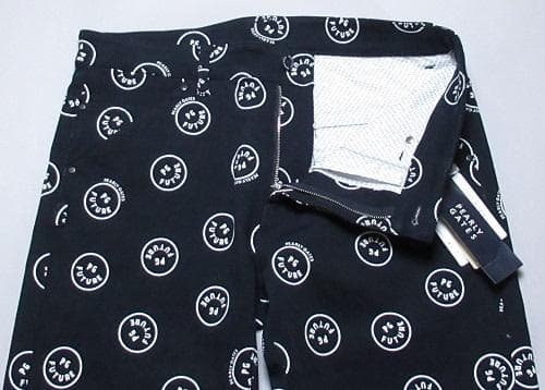 新品 パーリーゲイツ ゴルフ　ニコちゃん総柄パンツ/6(84-88)/ネイビー