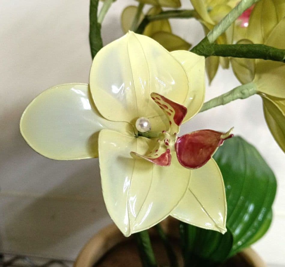 アメリカンフラワー　ディップフラワー　花瓶付　アレンジフラワー　胡蝶蘭