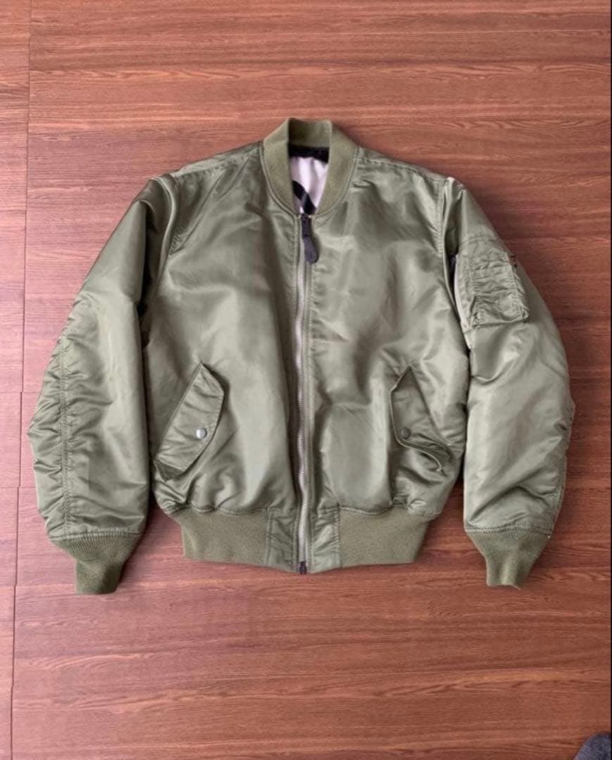 alpha MA-1 オリーブグリーン　カーキ