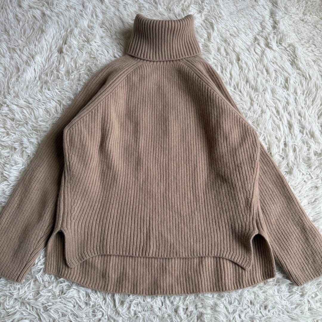 【完売品】アニュアンス ウールカシミヤ タートルニット プルオーバー ベージュ