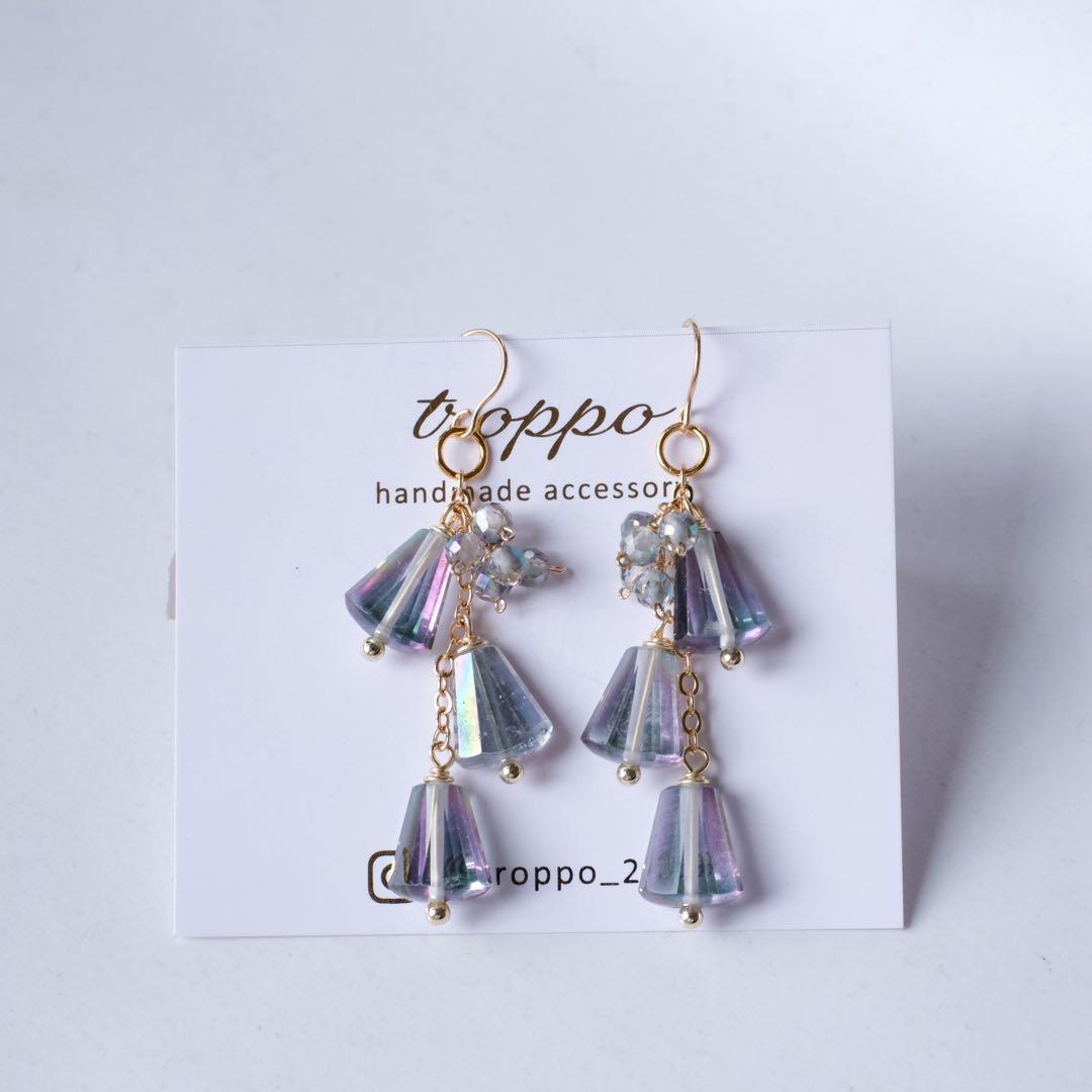 ピアス mn