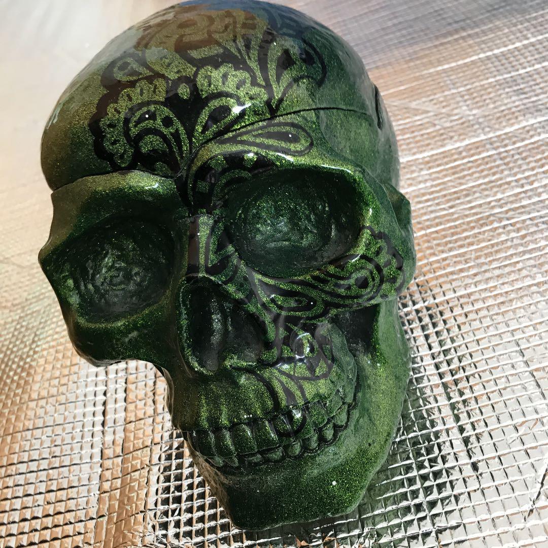 ガイコツの灰皿　置物　インテリア