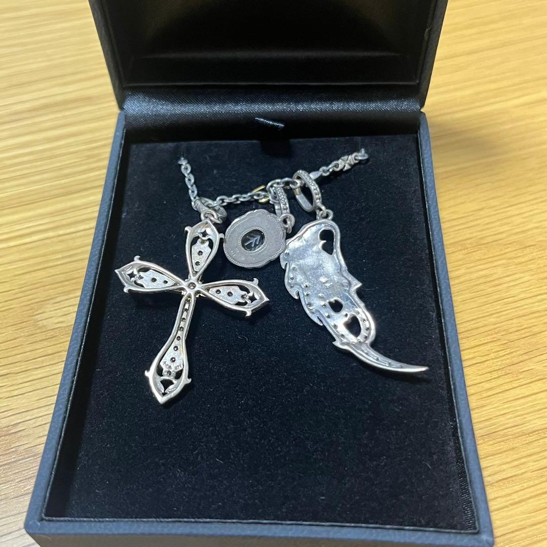 ローリーロドキン　ネックレス/シルバー925/クロス／フェザー／丸型